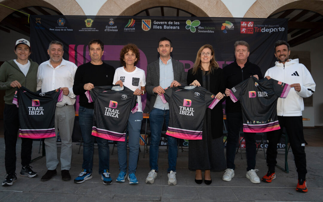 Santa Eulalia acoge la presentación de la edición más multitudinaria de 3 Días Trail Ibiza